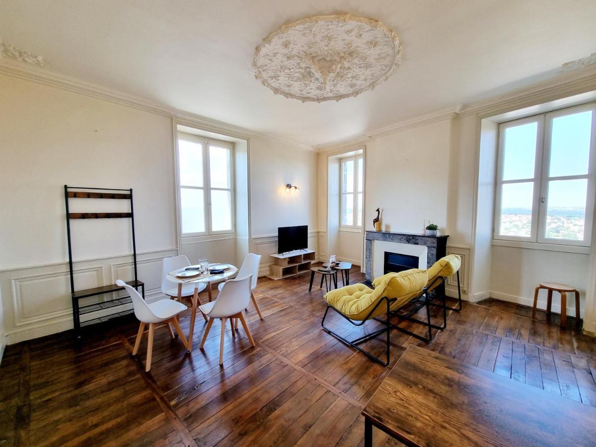 Superbe T2 Lumineux Avec Fibre Apartman Angoulême Kültér fotó