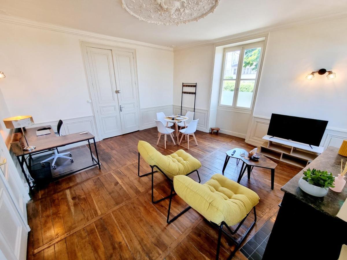 Superbe T2 Lumineux Avec Fibre Apartman Angoulême Kültér fotó